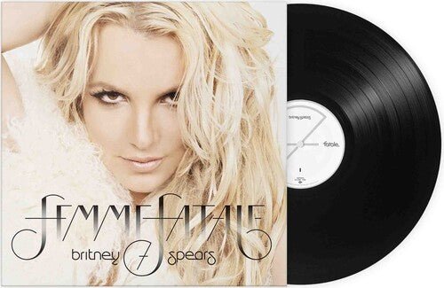 FEMME FATALE