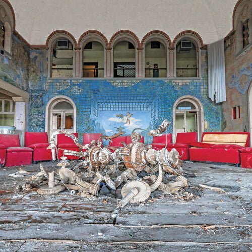 AUSTERE - OXBLOOD