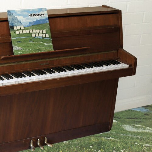 SOPHTWARE SLUMP ON A WOODEN PIANO - ECO MIX
