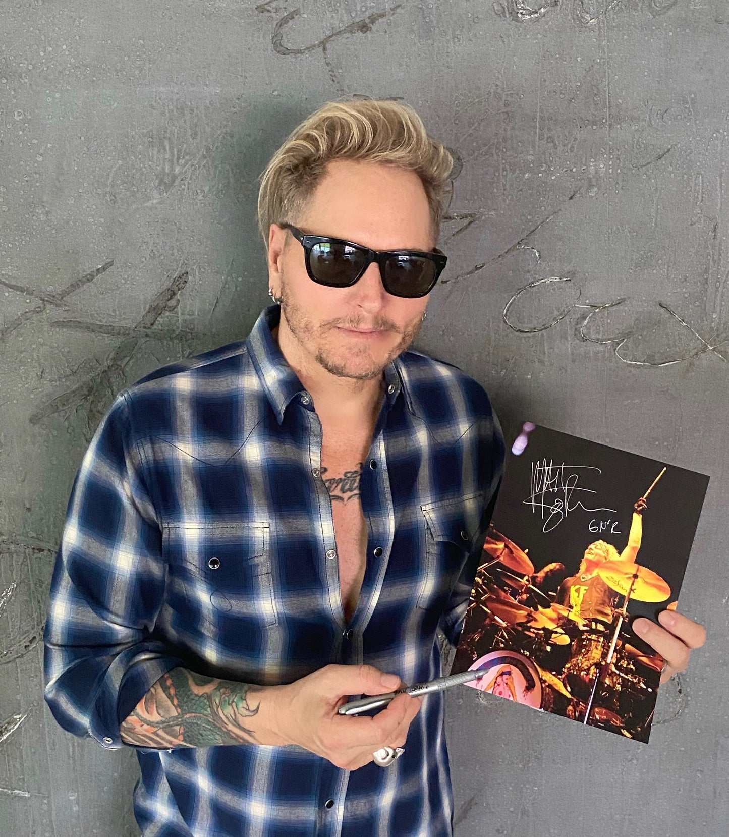 Guns N' Roses - Live Era '87-'93 w/ Autographed Photo 4 180 Gram Vinyl LPs